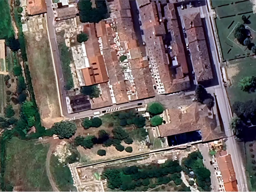 Immagine 2 di Magazzino in vendita  in Via Luigi Benericetti a Castrocaro Terme E Terra Del Sole