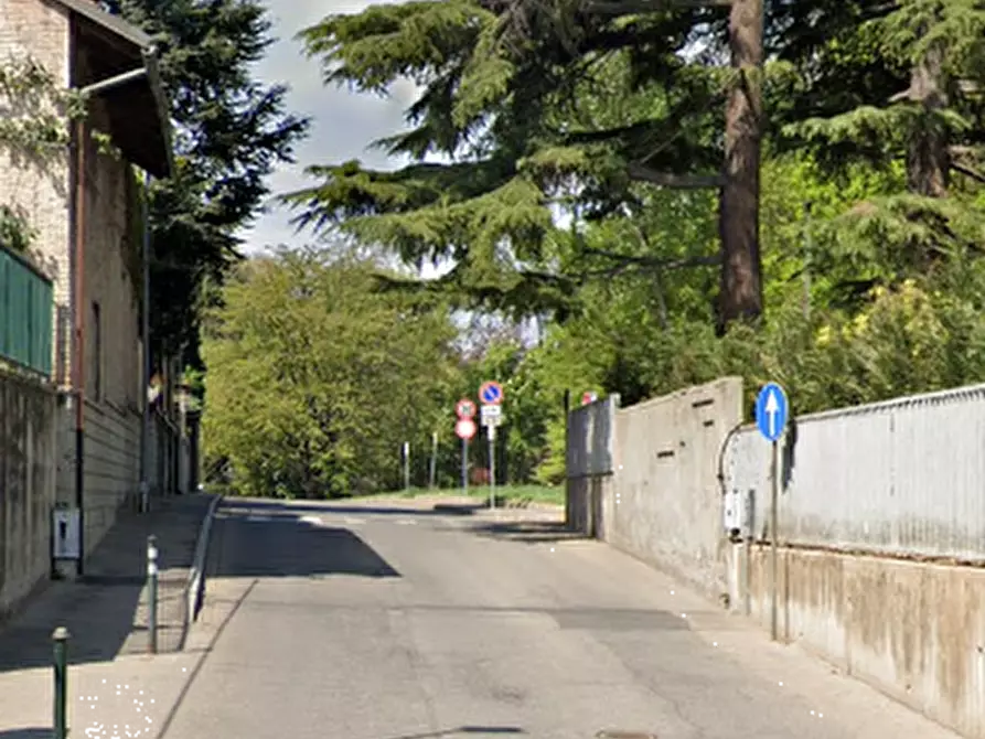 Immagine 5 di Posto auto in vendita  in Via I maggio a Rivoli