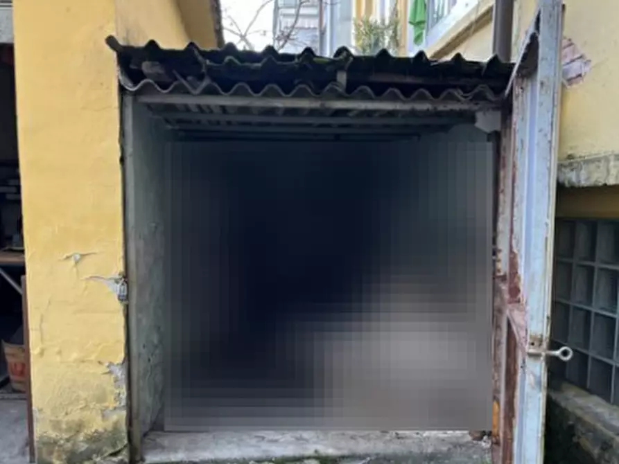 Immagine 2 di Magazzino in vendita  in Via Ruggero Leoncavallo  a Torino