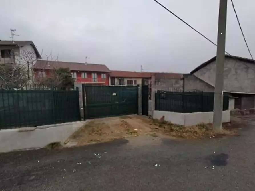 Immagine 3 di Casa indipendente in vendita  in Strada Oreglia  a Cumiana