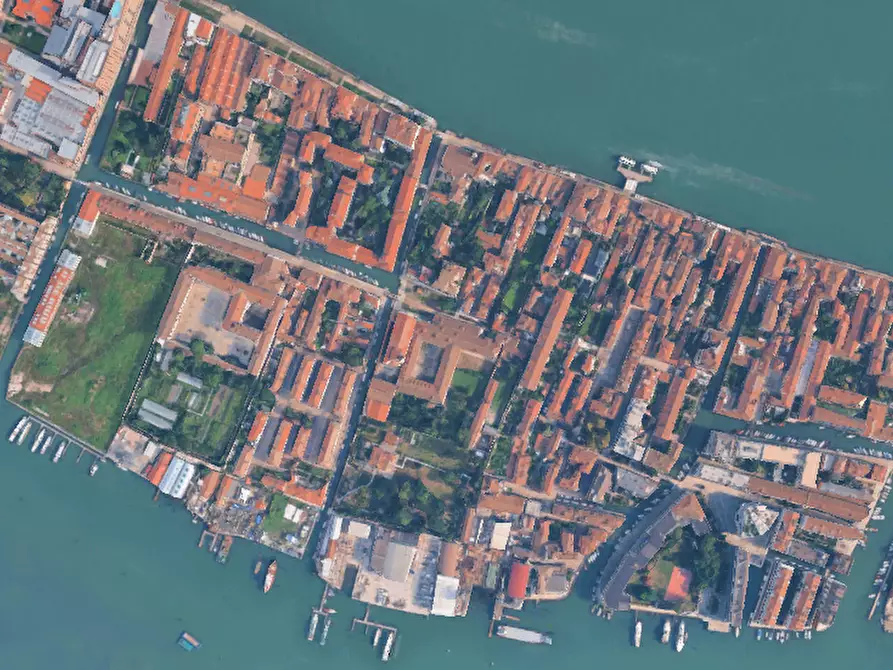 Immagine 9 di Appartamento in vendita  in Isola Giudecca a Venezia
