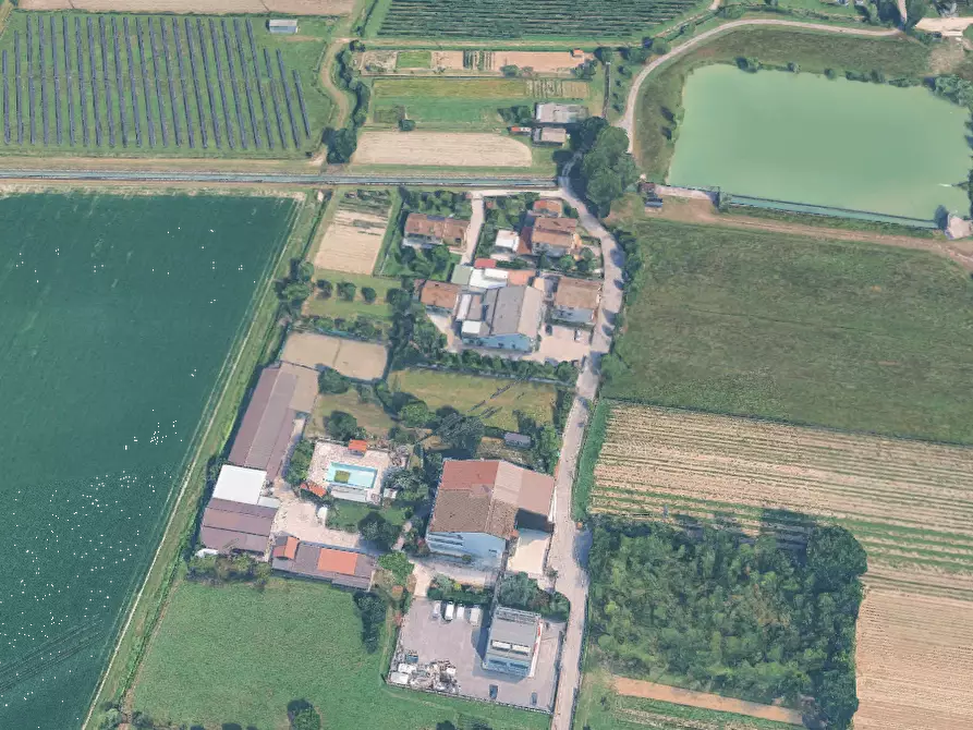 Immagine 17 di Villa in vendita  in Via Col San Martino a Venezia