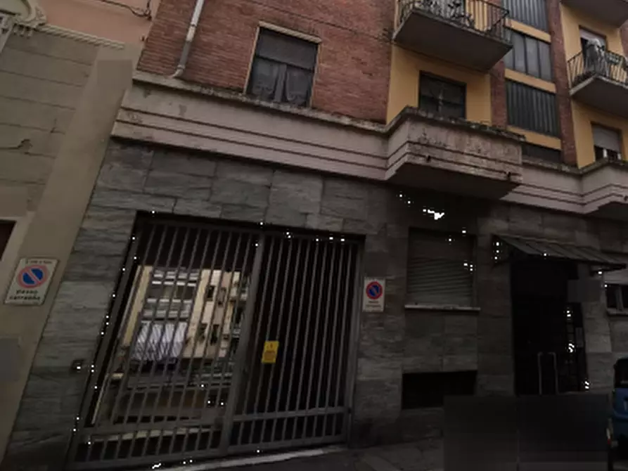 Immagine 5 di Negozio in vendita  in Via Stellone a Torino