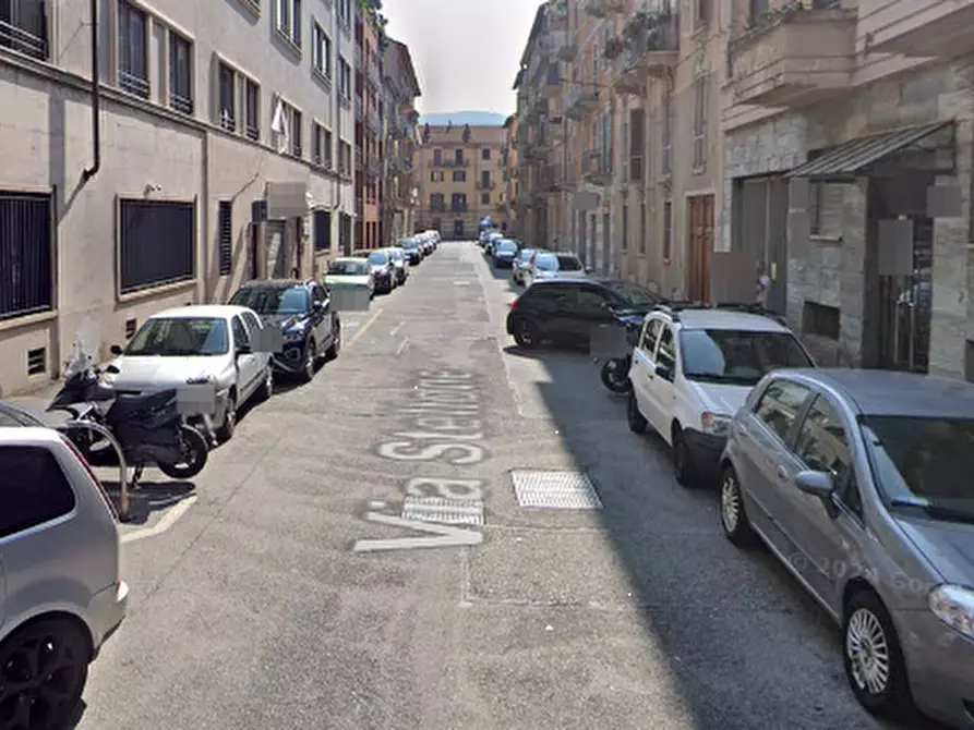 Immagine 12 di Negozio in vendita  in Via Stellone a Torino
