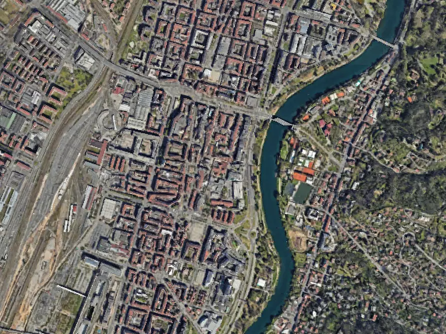 Immagine 19 di Negozio in vendita  in Via Stellone a Torino