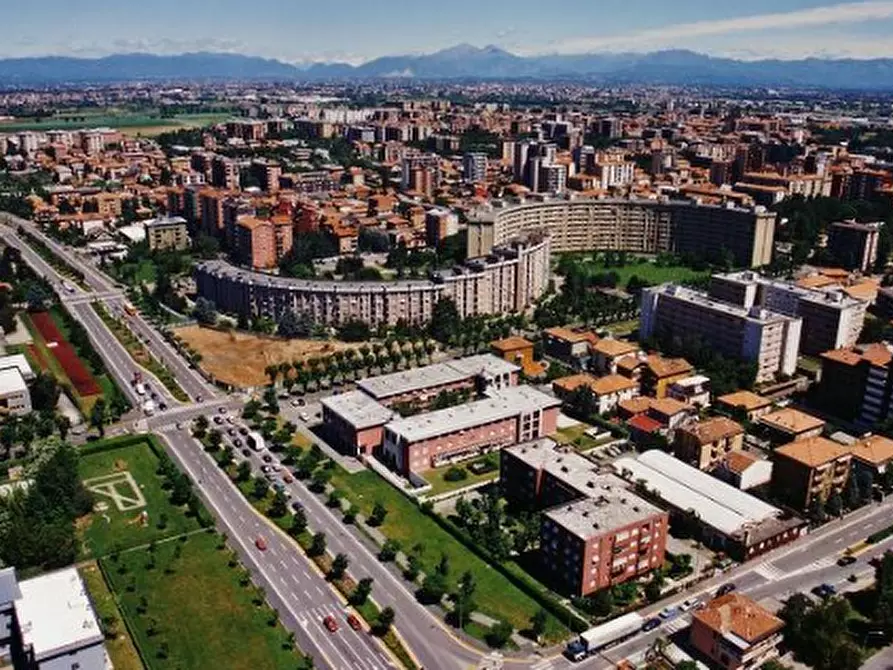 Immagine 37 di Appartamento in affitto  in Via Eugenio Colorni a Milano