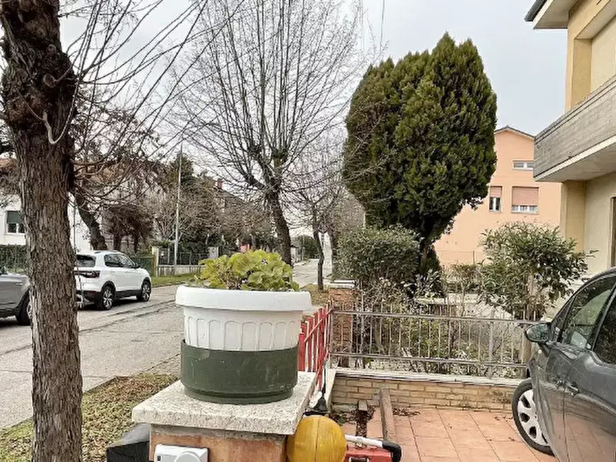 Immagine 19 di Appartamento in vendita  in Via Della Resistenza a Colli Al Metauro