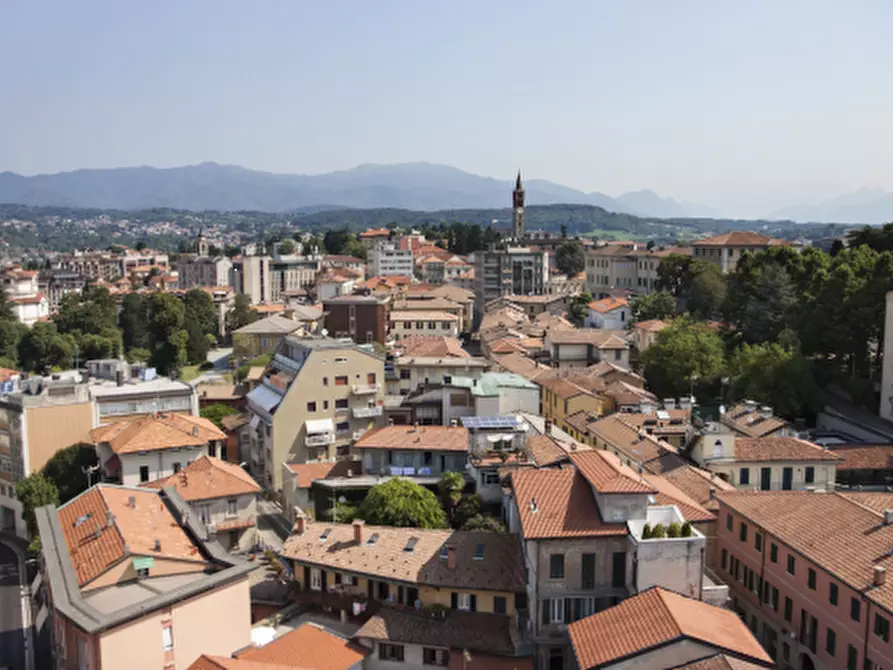 Immagine 34 di Appartamento in affitto  in Via Giosuè Carducci a Mariano Comense