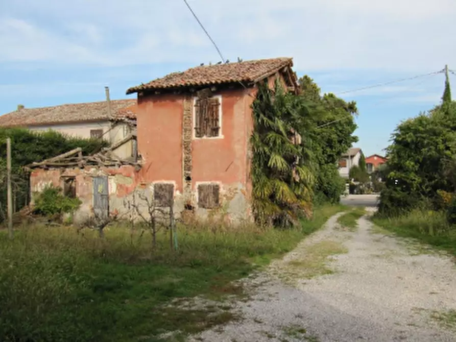 Immagine 5 di Rustico / casale in vendita  in Via Bigolo a Scorzè