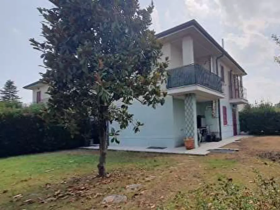 Immagine 1 di Appartamento in vendita  in Via Nona Strada  a Fano