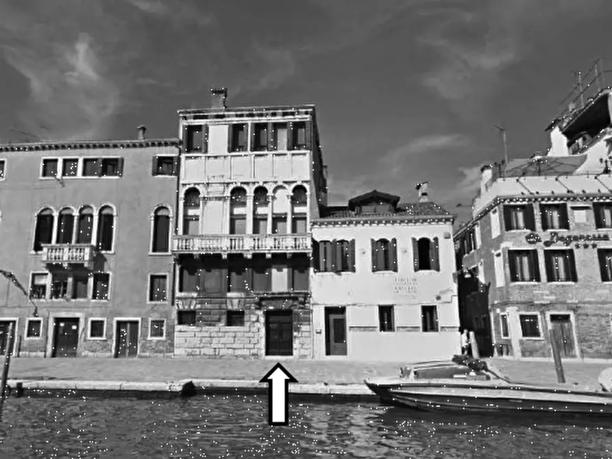 Immagine 1 di Laboratorio in vendita  in Sestiere Cannaregio a Venezia