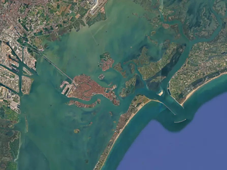 Immagine 13 di Laboratorio in vendita  in Sestiere Cannaregio a Venezia