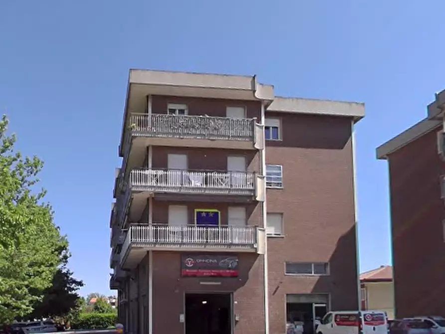 Immagine 5 di Appartamento in vendita  in Via Ugo Braschi a Santarcangelo Di Romagna