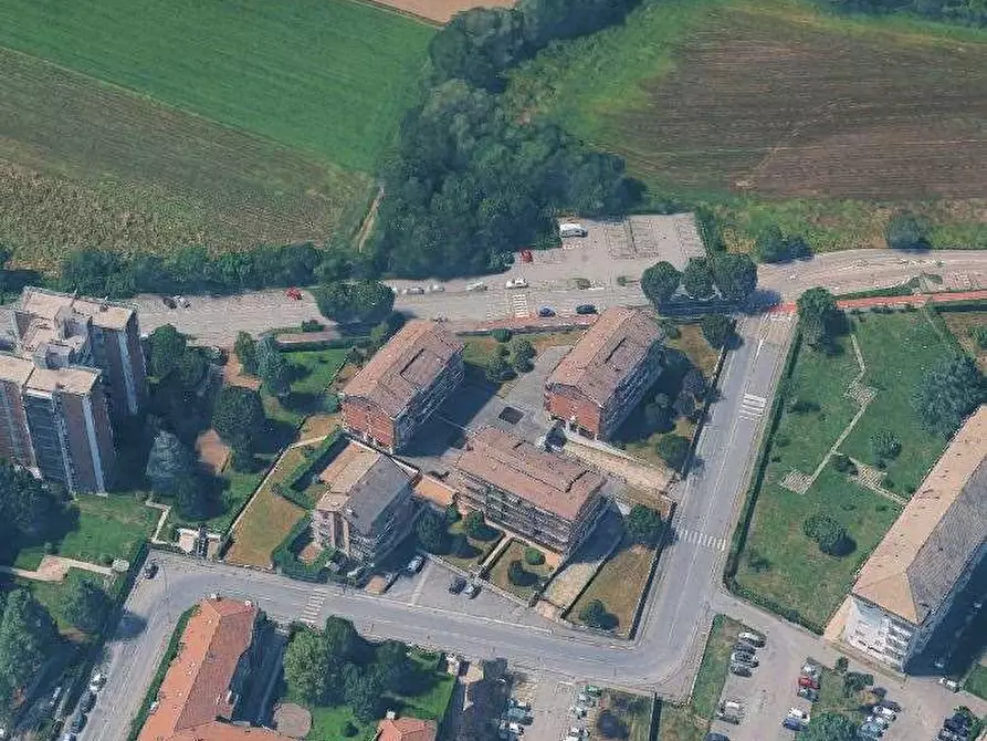 Immagine 8 di Garage in vendita  in Via Olevano a Grugliasco