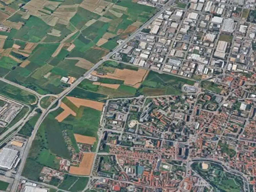 Immagine 10 di Garage in vendita  in Via Olevano a Grugliasco