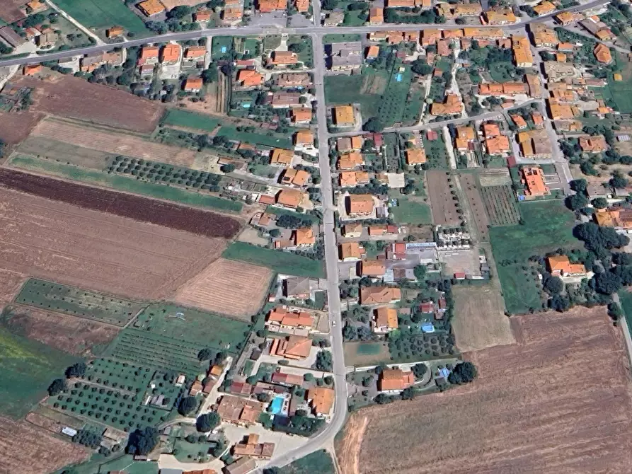 Immagine 12 di Appartamento in vendita  in Viale II Agosto a Castiglione Del Lago