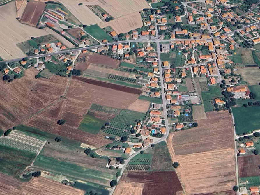 Immagine 15 di Appartamento in vendita  in Viale II Agosto a Castiglione Del Lago