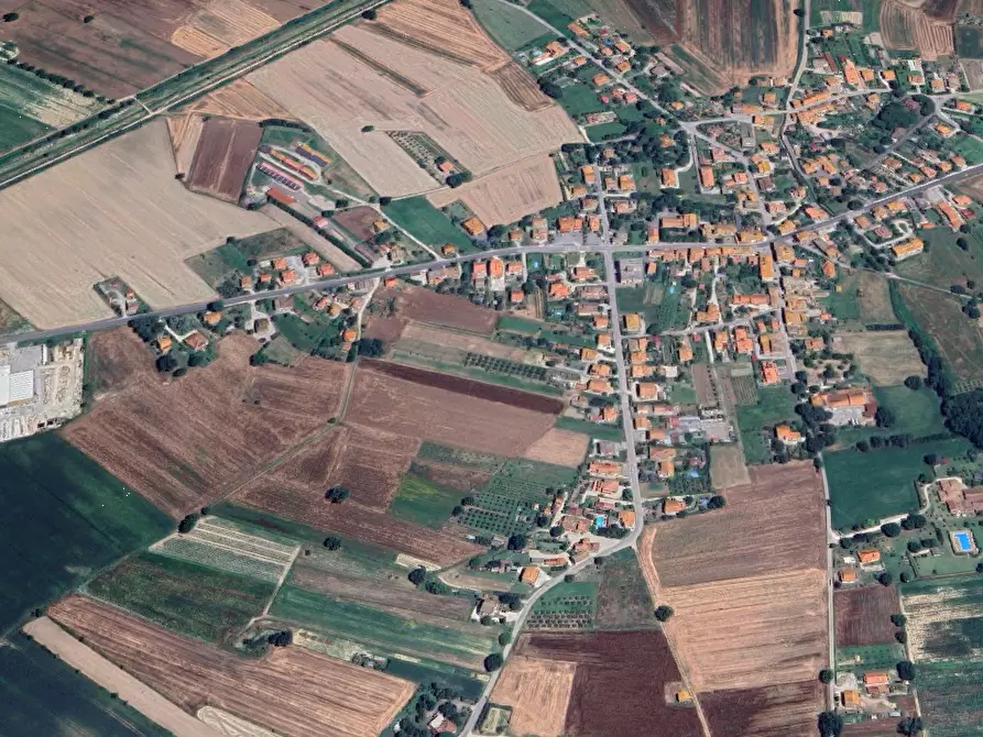 Immagine 16 di Appartamento in vendita  in Viale II Agosto a Castiglione Del Lago