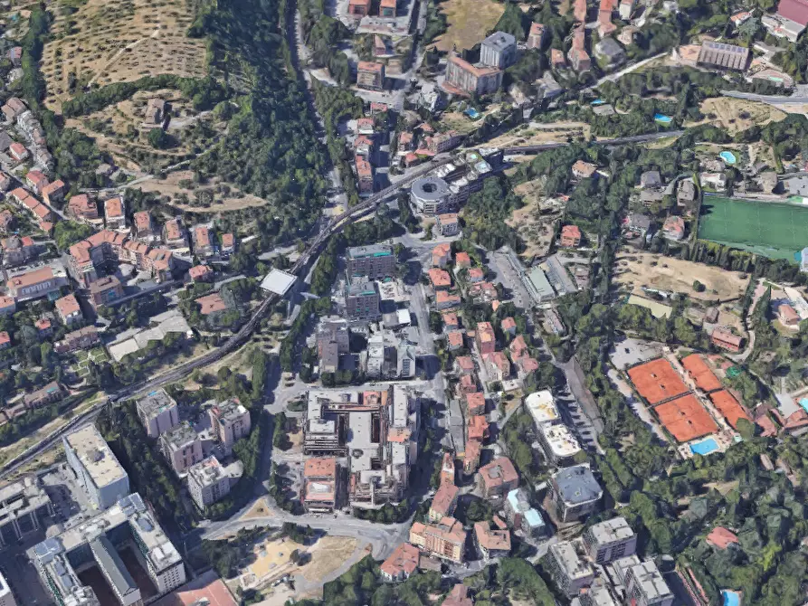 Immagine 13 di Appartamento in vendita  in Via M. Angeloni  a Perugia