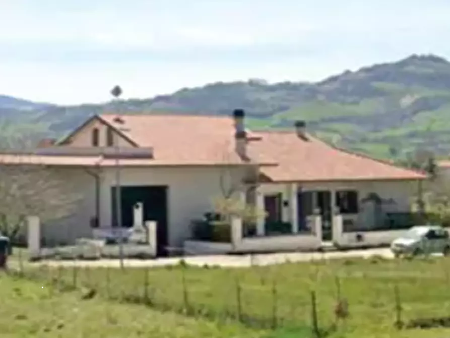 Immagine 4 di Casa indipendente in vendita  in Via Fratelli Filippetti a Gualdo Tadino