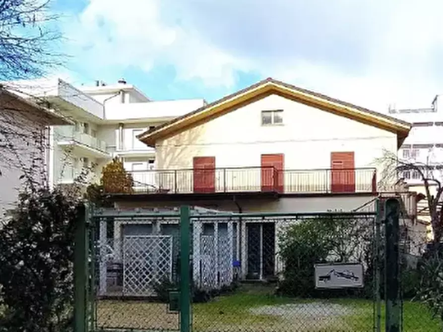 Immagine 9 di Casa indipendente in vendita  in Via Lucio Apuleio a Bellaria-Igea Marina