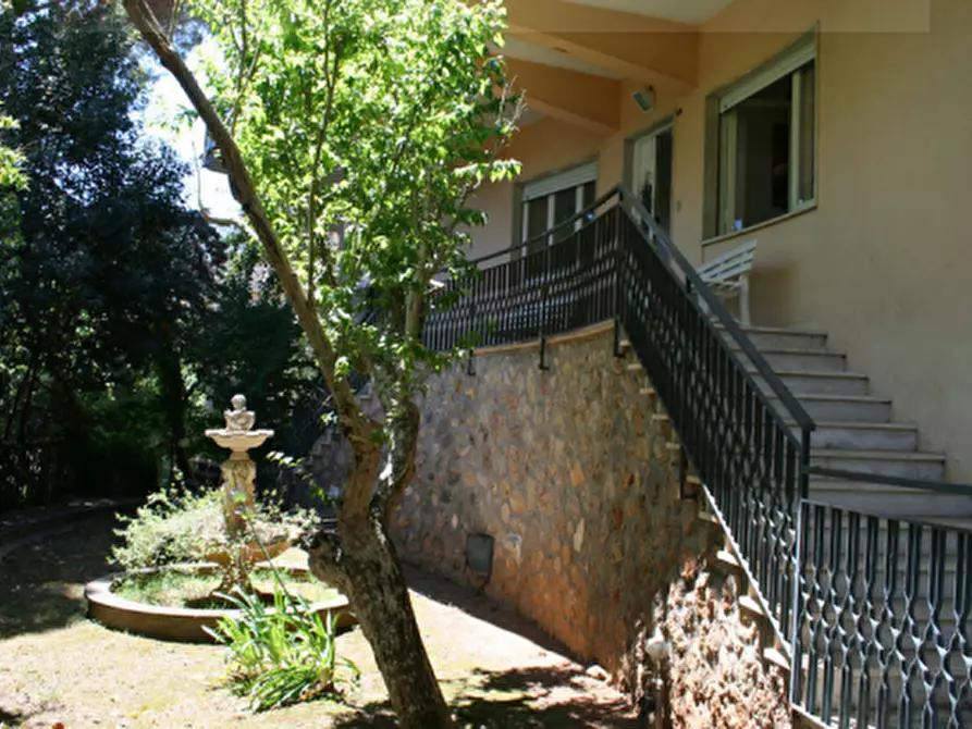 Immagine 3 di Villa in vendita  in via del Calvello a Monte Argentario