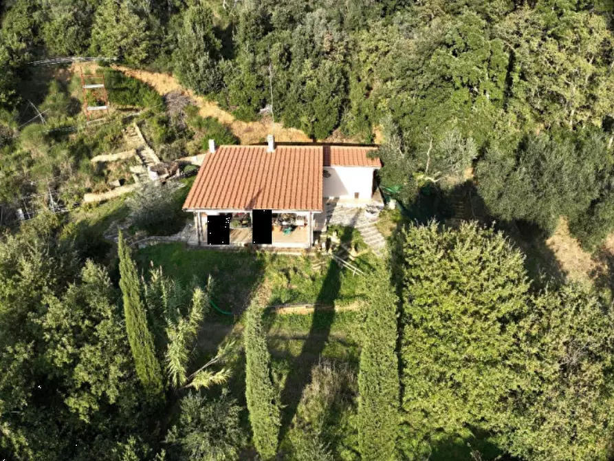 Immagine 7 di Villa in vendita  in Via Montorgiali a Scansano