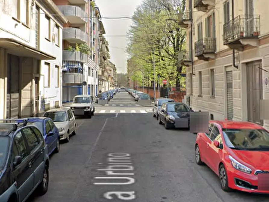 Immagine 9 di Appartamento in vendita  in Via Urbino a Torino