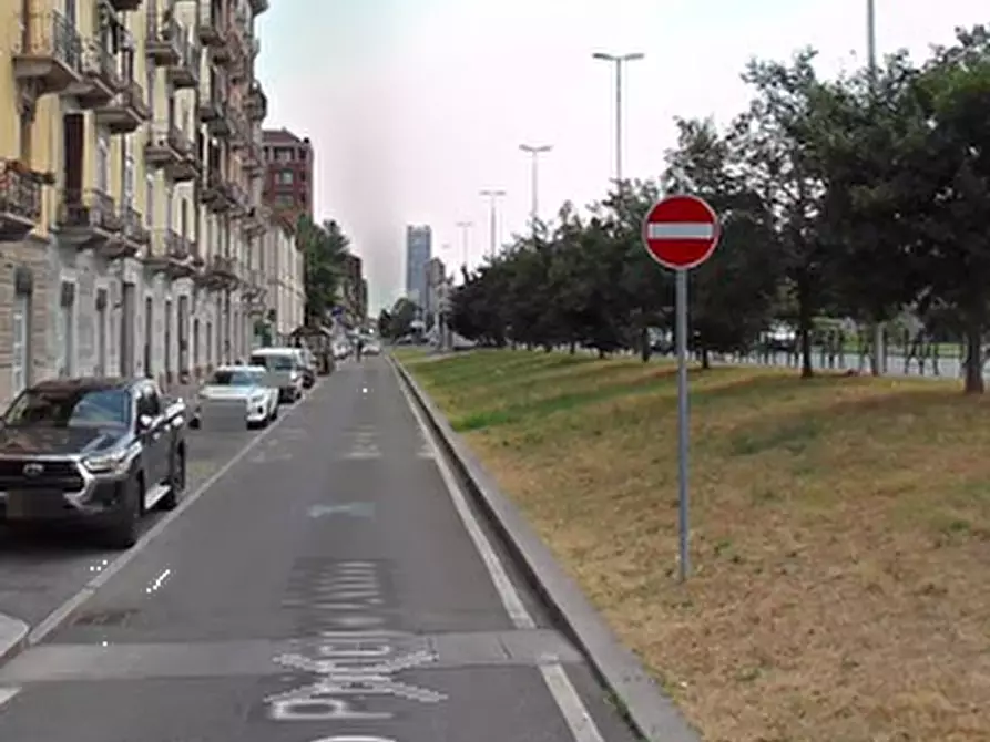 Immagine 12 di Appartamento in vendita  in Via Urbino a Torino