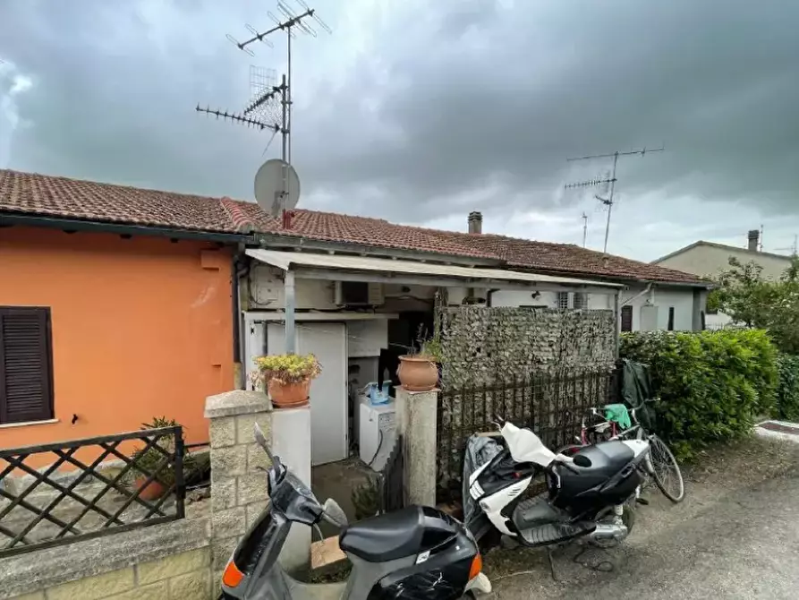 Immagine 2 di Appartamento in vendita  in Via Montemassi a Roccastrada