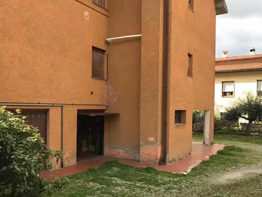 Immagine 2 di Appartamento in vendita  in via Piero Gobetti a Gavorrano
