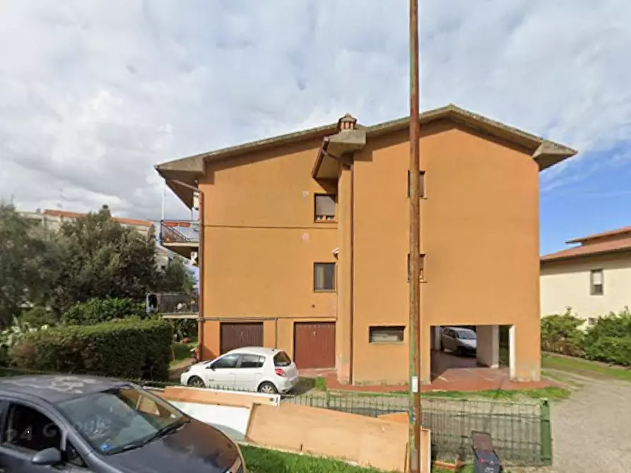 Immagine 9 di Appartamento in vendita  in via Piero Gobetti a Gavorrano