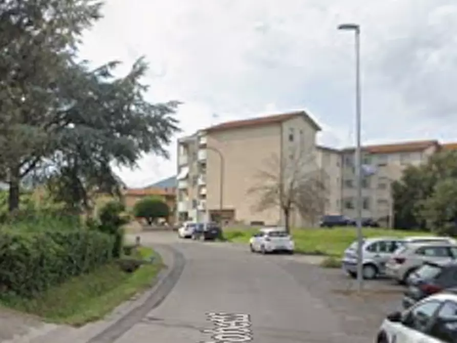 Immagine 11 di Appartamento in vendita  in via Piero Gobetti a Gavorrano