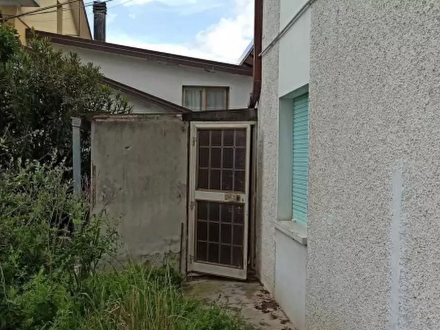 Immagine 8 di Appartamento in vendita  in Via Santa Maria Della Neve a Montefiore Conca