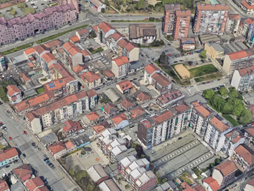 Immagine 8 di Appartamento in vendita  in Via Bonzo  a Torino