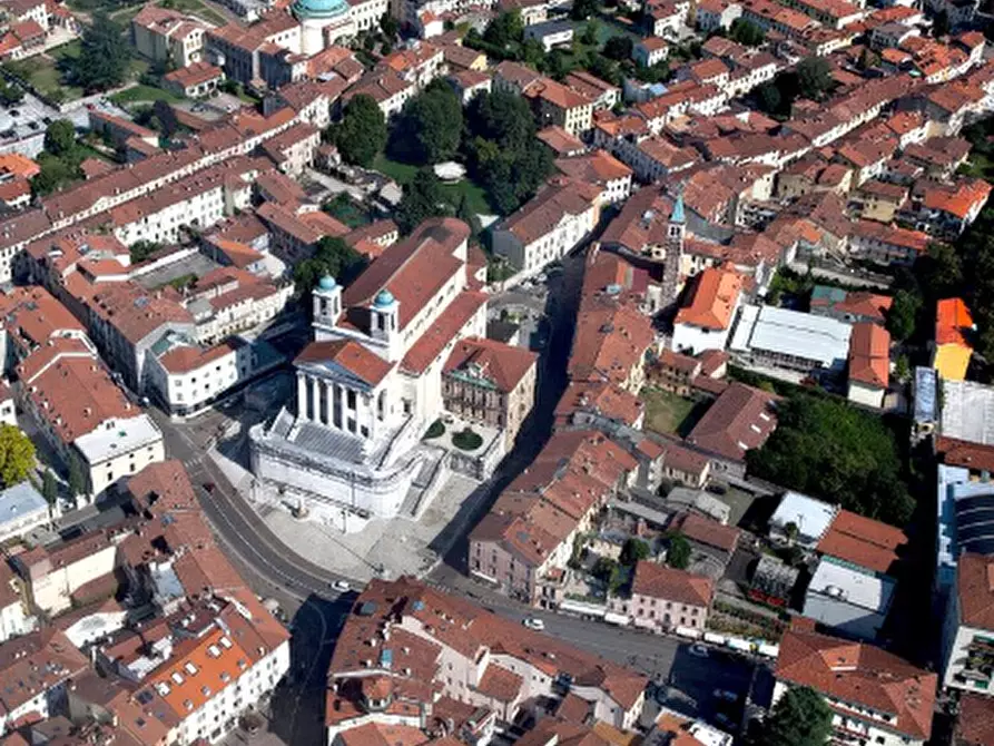 Immagine 37 di Appartamento in affitto  in Via Genova a Vicenza