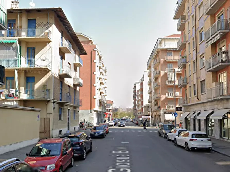 Immagine 33 di Appartamento in vendita  in Via Giosuè Borsi a Torino