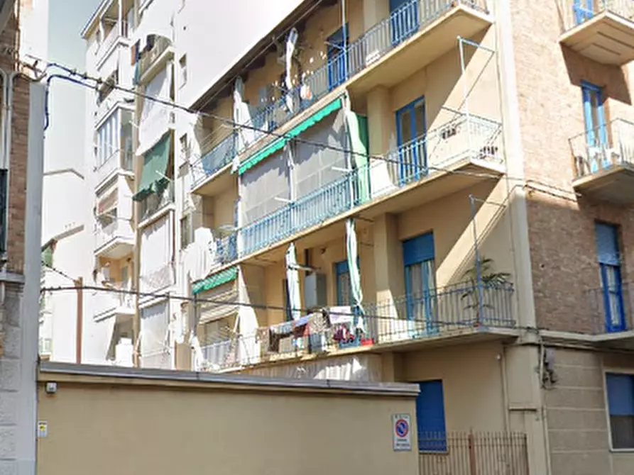 Immagine 34 di Appartamento in vendita  in Via Giosuè Borsi a Torino