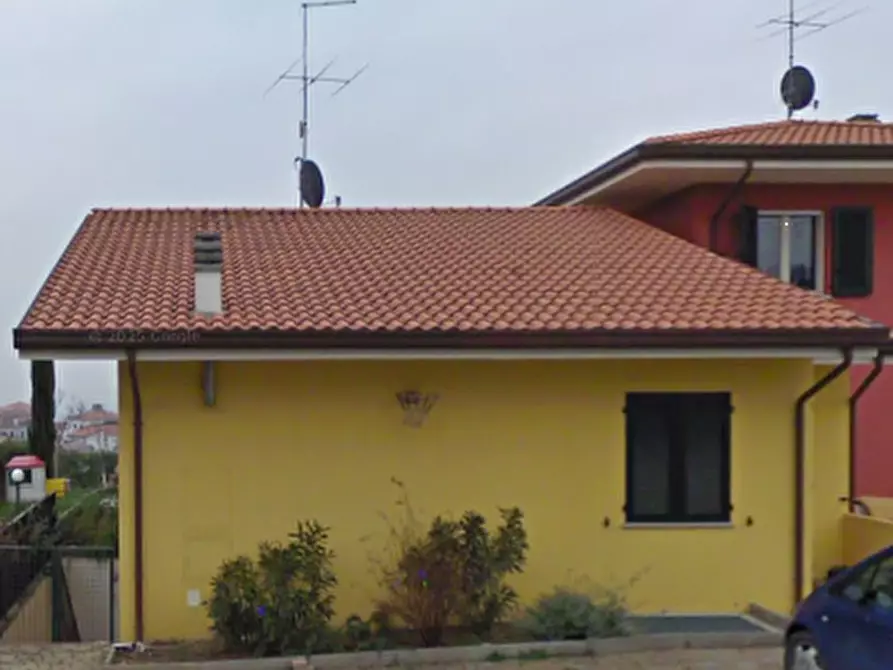 Immagine 11 di Appartamento in vendita  in Via Pozzo Castello a Misano Adriatico