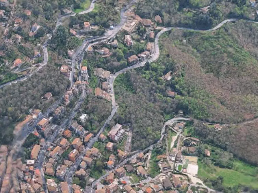 Immagine 12 di Posto auto in vendita  in Via Roma a Rocca Di Papa