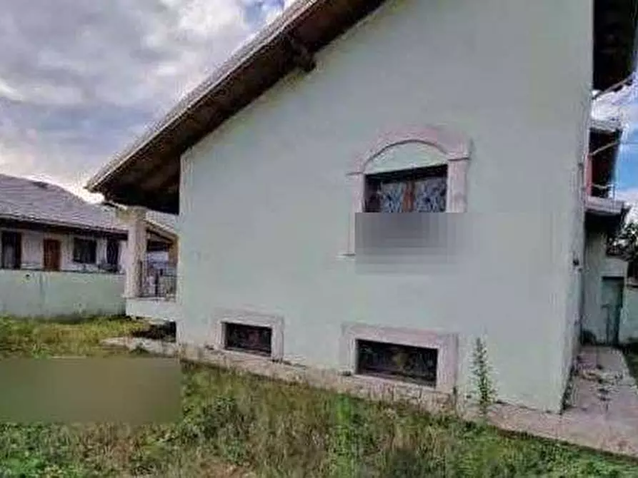 Immagine 2 di Villetta a schiera in vendita  in Via Pietro Romani a Roma