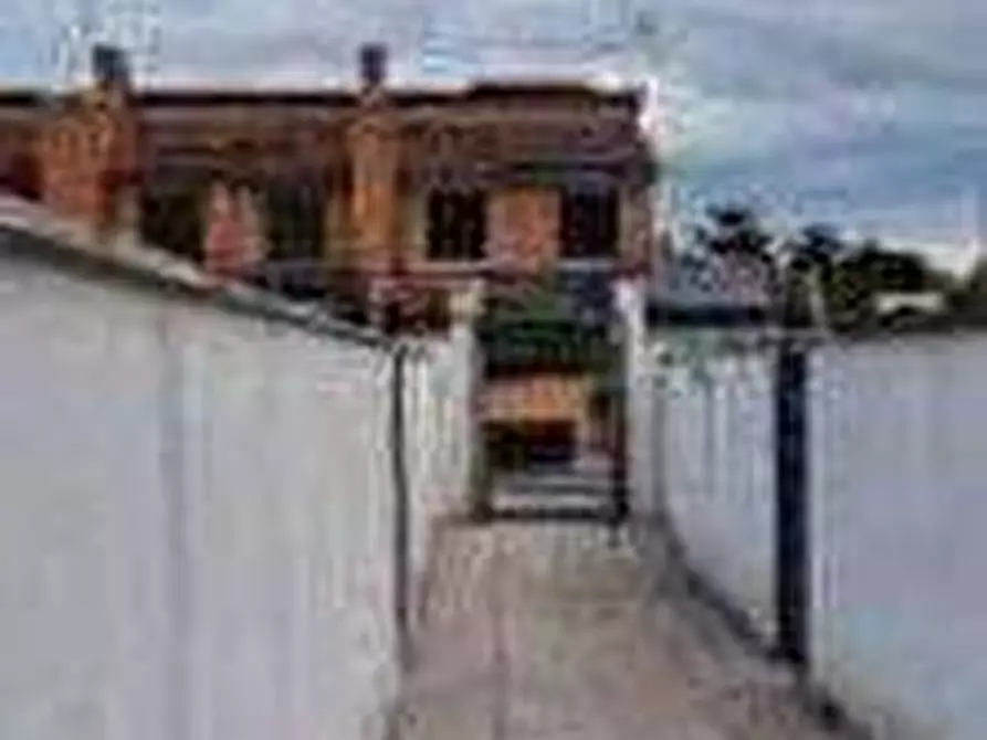 Immagine 7 di Villetta a schiera in vendita  in Via Pietro Romani a Roma