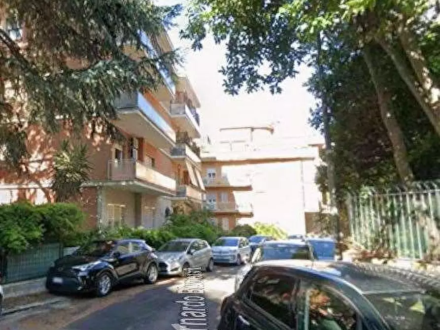 Immagine 7 di Appartamento in vendita  in Via Bernardo Blumenstihl a Roma