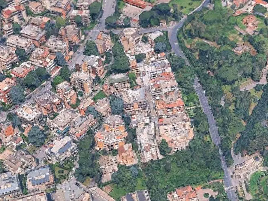 Immagine 11 di Appartamento in vendita  in Via Bernardo Blumenstihl a Roma