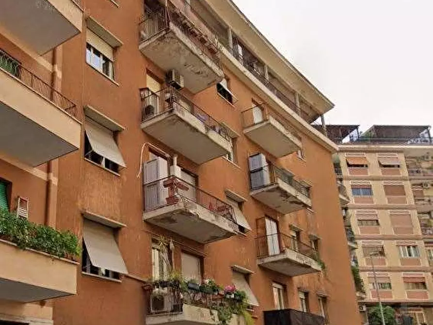 Immagine 1 di Appartamento in vendita  in Via Tancredi Cartella a Roma