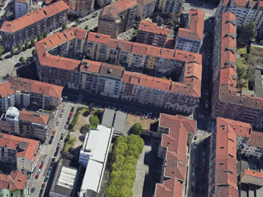 Immagine 15 di Appartamento in vendita  in Via Genova  a Torino