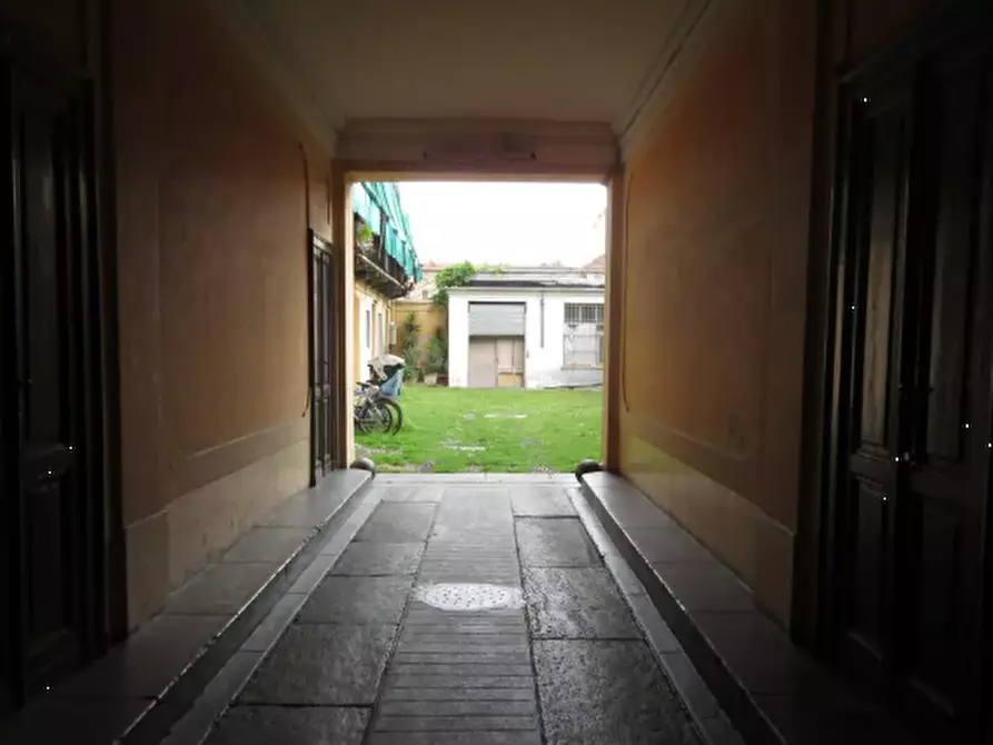 Immagine 5 di Appartamento in vendita  in Via Cuneo  a Torino