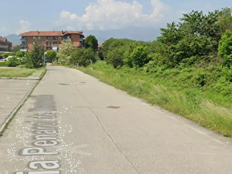 Immagine 12 di Garage in vendita  in Via Penarol de Montevideo a Pinerolo