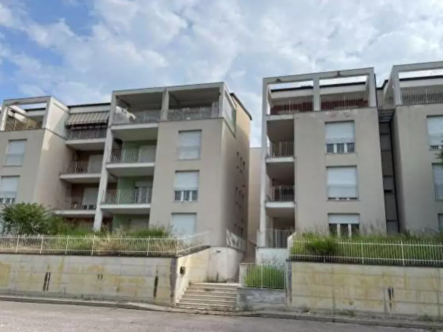 Immagine 7 di Appartamento in vendita  in Via Roma a Valfabbrica