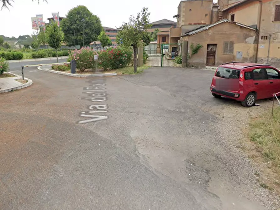 Immagine 9 di Appartamento in vendita  in Via Silvestri a Roma